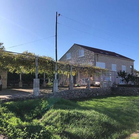 Pansion Marinka-Bire Rooms Lumbarda Exterior foto